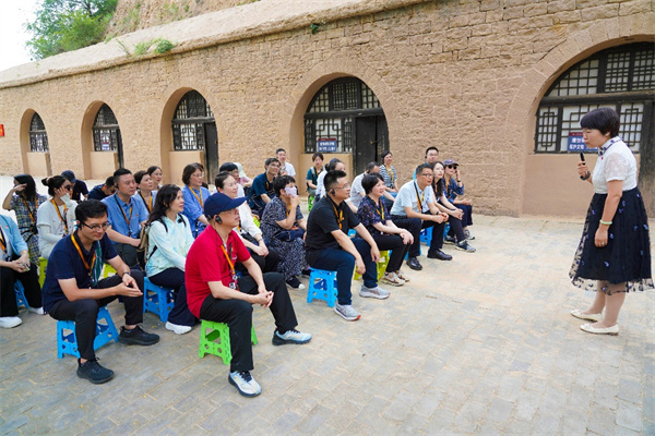 图片5.jpg 图片5.jpg